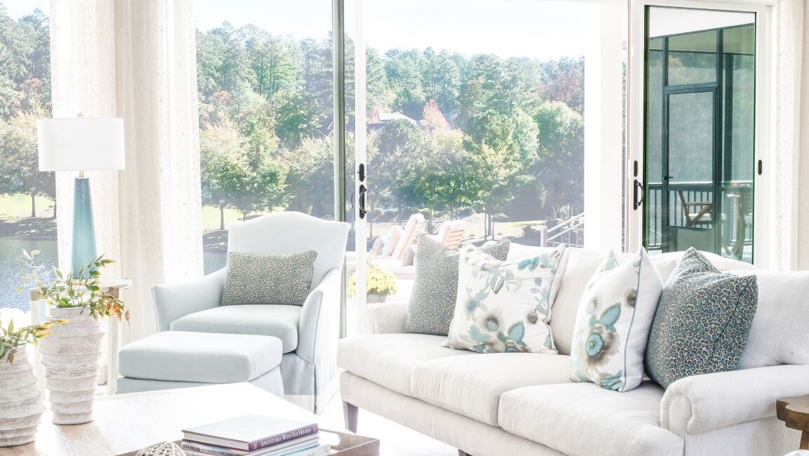 Great Room Great Room, Lake View